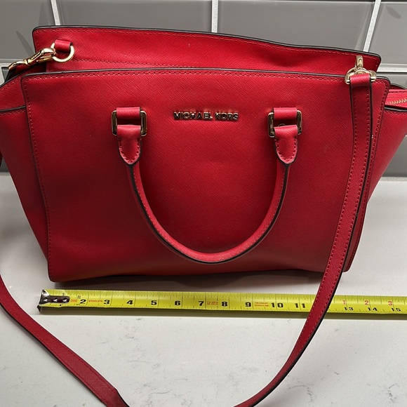 Michael Kors Red Crossbody Bag with Gold Accents - Picture 4 of 13